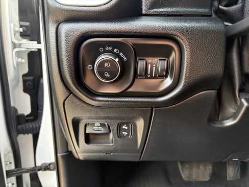 Used 2020 RAM 1500 Laramie AWD/4WD image 22