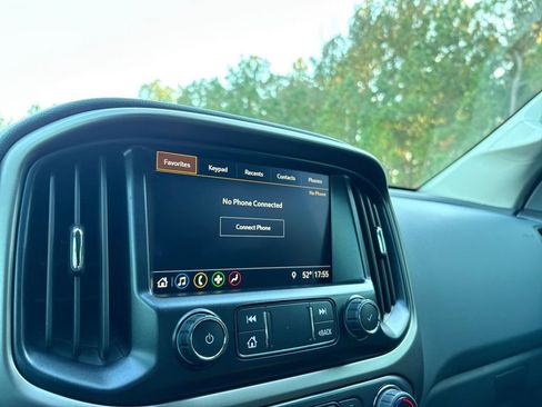 Used 2022 Chevrolet Colorado Z71 image 19