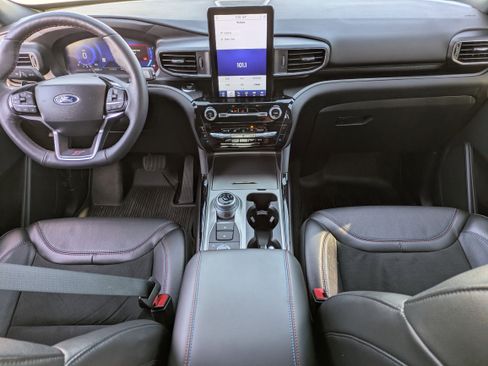 Used 2024 Ford Explorer ST w/ Equipment Group 401A image 15