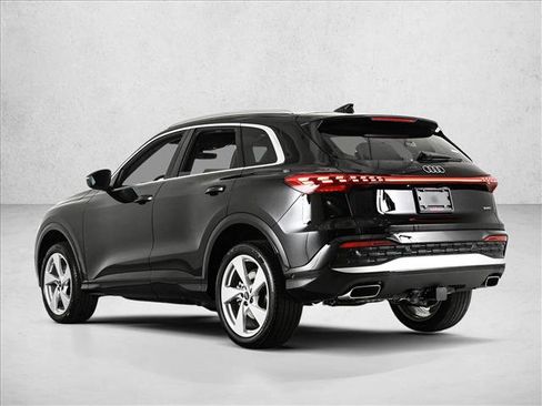 New 2025 Audi Q5 Premium Plus image 9