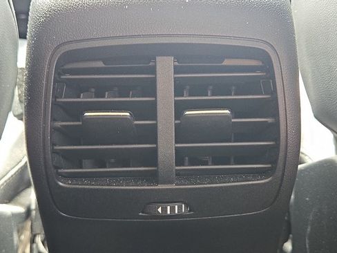 Used 2020 Ford Escape SEL FWD image 16