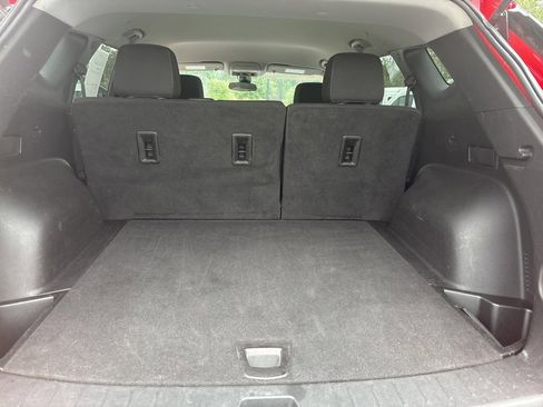 Used 2023 Chevrolet Blazer LT image 16