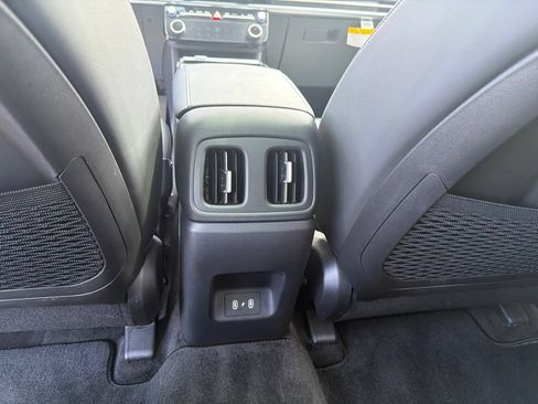 Certified 2025 Hyundai Tucson SEL AWD/4WD image 20