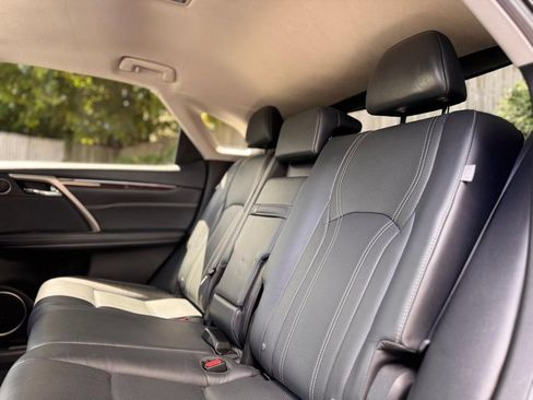 Used 2019 Lexus RX 350 AWD w/ Navigation Package image 24