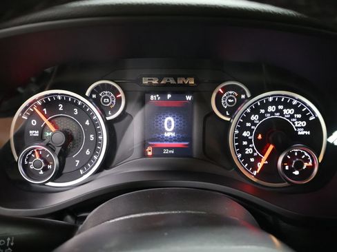 New 2026 RAM 1500 4x4 Crew Cab image 28