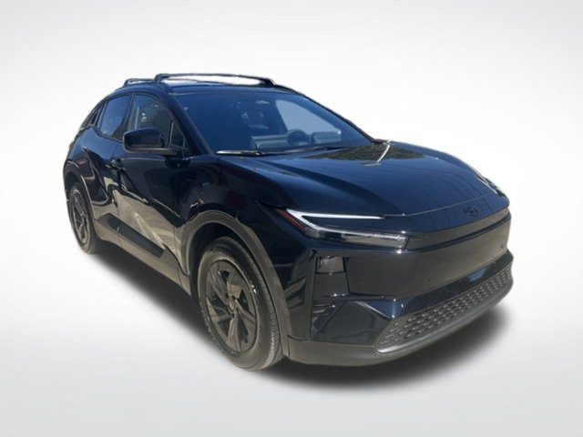 Used 2026 Toyota C-HR AWD/4WD image 3