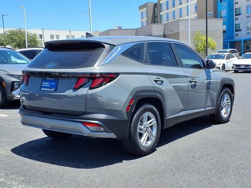 Used 2025 Hyundai Tucson SE FWD image 7