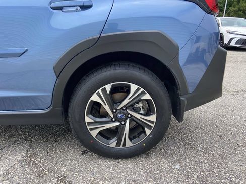Used 2024 Subaru Crosstrek 2.0i Premium AWD/4WD image 9