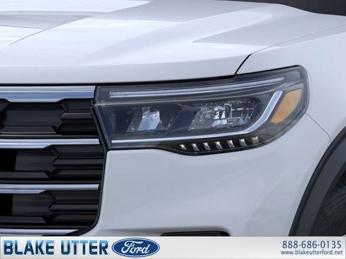 New 2026 Ford Explorer Active AWD/4WD image 18