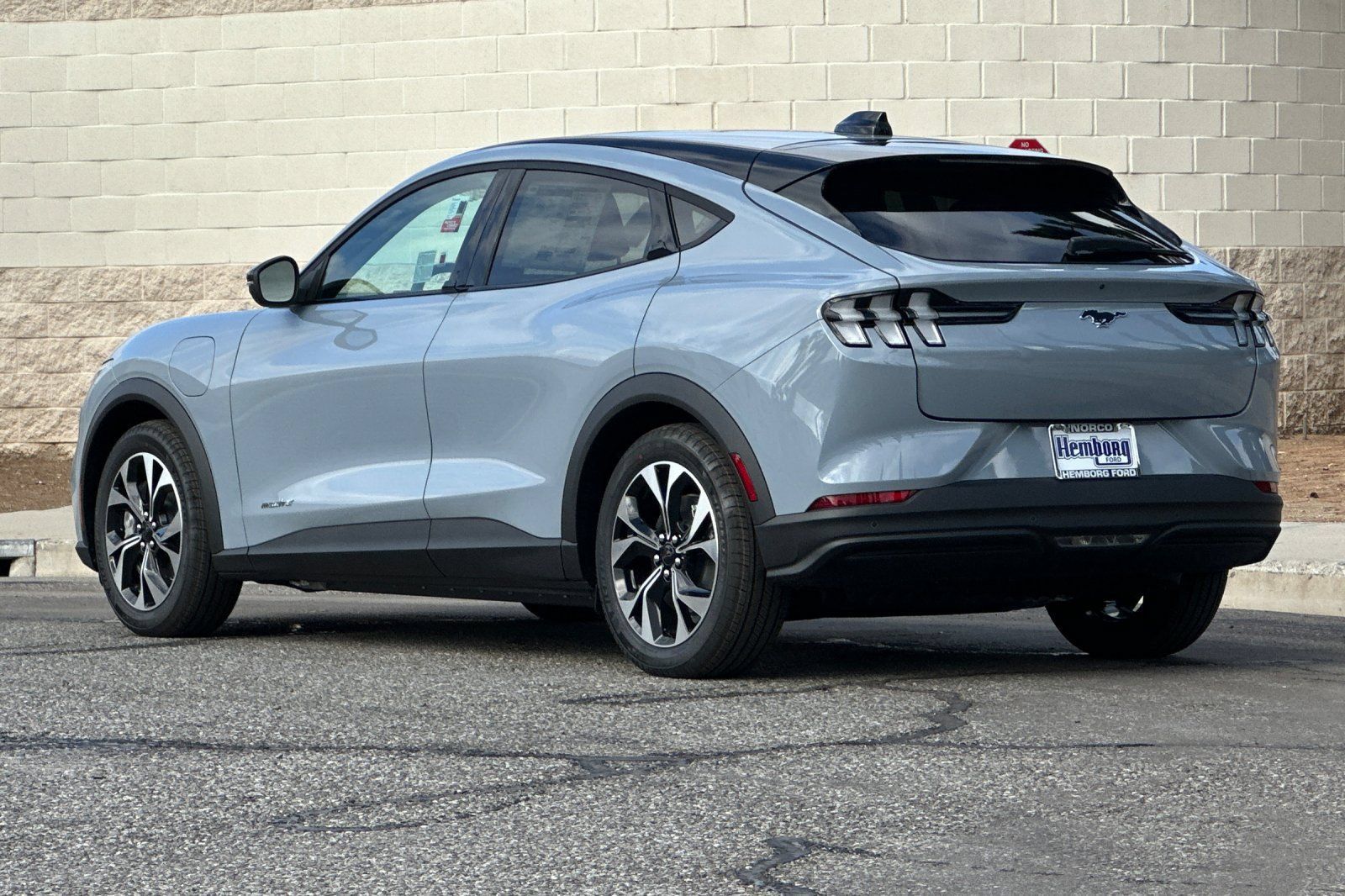 New 2026 Ford Mustang Mach-E Select RWD image 6