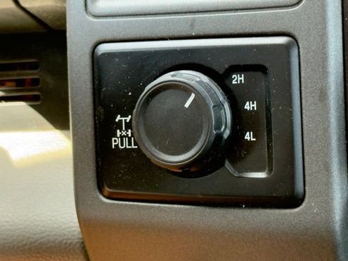 Used 2020 Ford F350 XL w/ Snow Plow Prep Package AWD/4WD image 18