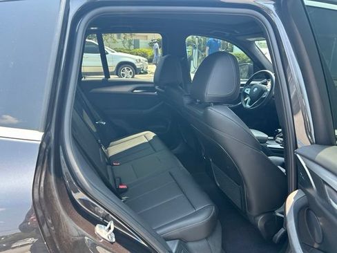Used 2024 BMW X3 sDrive30i w/ Convenience Package RWD image 18