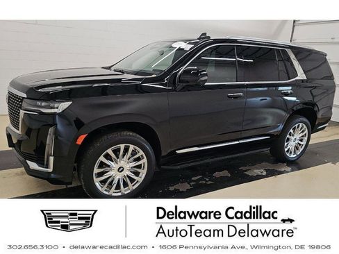 Used 2021 Cadillac Escalade Premium Luxury AWD/4WD image 1
