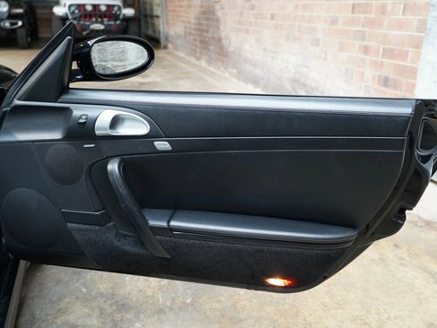 Used 2006 Porsche 911 Carrera 4S image 52