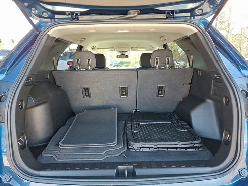 Used 2020 Chevrolet Equinox LT image 29