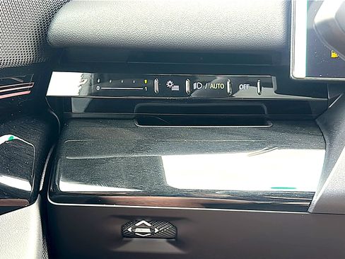 New 2026 BMW 530i w/ Premium Package RWD image 25
