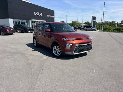 Used 2022 Kia Soul LX w/ Technology Package