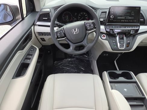 New 2026 Honda Odyssey EX-L image 28