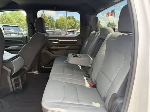 Used 2023 RAM 1500 Big Horn AWD/4WD image 9