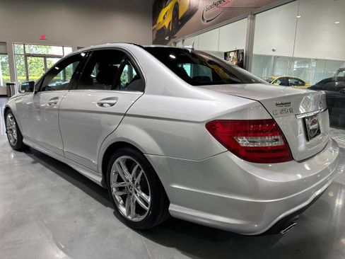 Used 2013 Mercedes-Benz C 250 Sedan image 18
