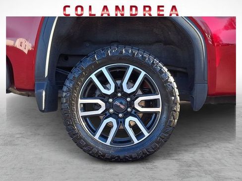 Used 2023 GMC Sierra 1500 AT4 w/ AT4 Premium Package AWD/4WD image 7