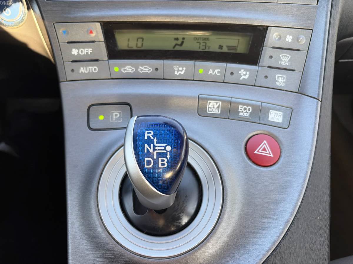 Used 2012 Toyota Prius Three FWD image 40
