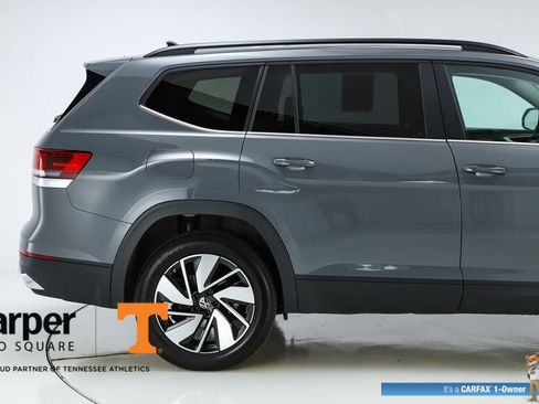 Used 2025 Volkswagen Atlas SE image 51