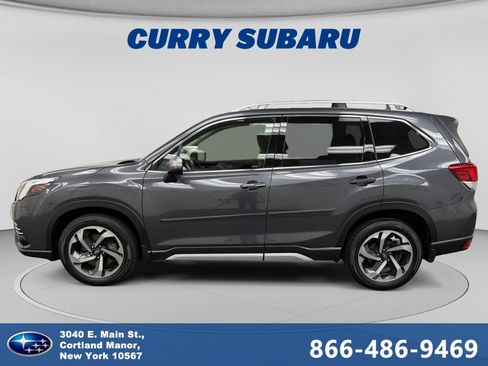 Used 2023 Subaru Forester Touring AWD/4WD image 2