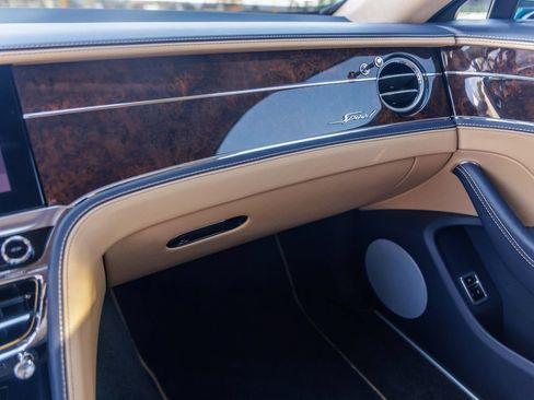 Certified 2023 Bentley Flying Spur W12 AWD/4WD image 46