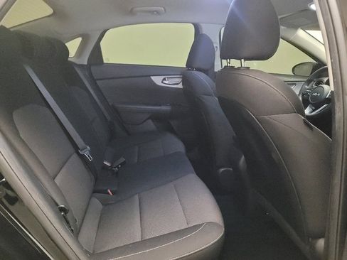 Used 2022 Kia Forte LXS FWD image 19