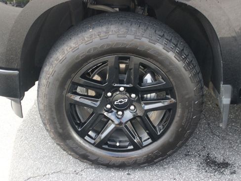Used 2024 Chevrolet Silverado 1500 High Country w/ Midnight Edition AWD/4WD image 42