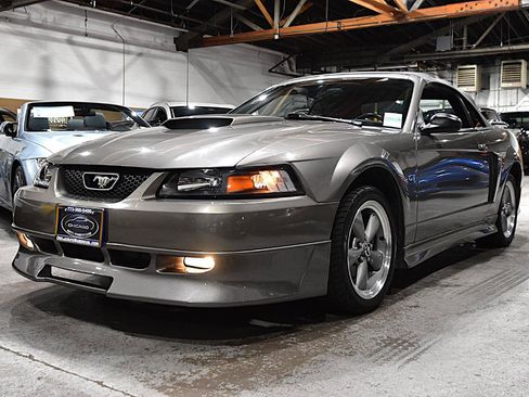 Used 2002 Ford Mustang GT RWD image 5