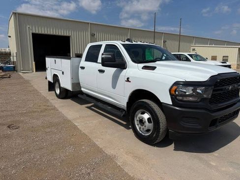Used 2024 RAM 3500 Tradesman w/ Max Tow Package AWD/4WD image 1