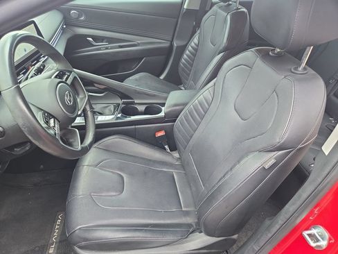 Used 2022 Hyundai Elantra Limited FWD image 20