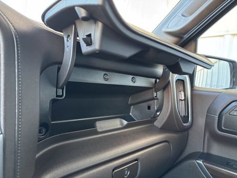 Used 2021 GMC Sierra 1500 SLT image 29