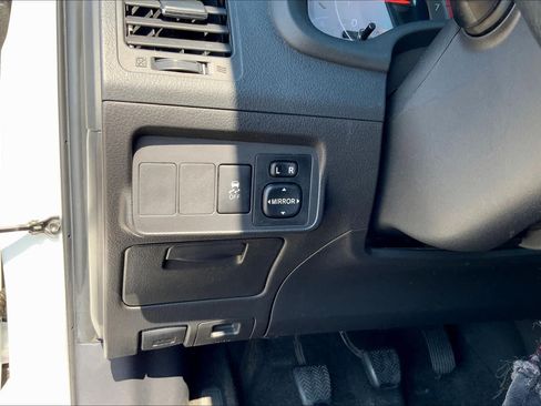 Used 2010 Toyota Corolla S FWD image 33
