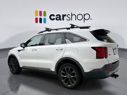 Used 2021 Kia Sorento SX Prestige image 3