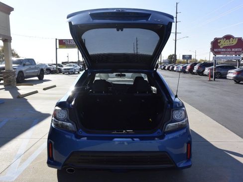 Used 2016 Scion tC image 30