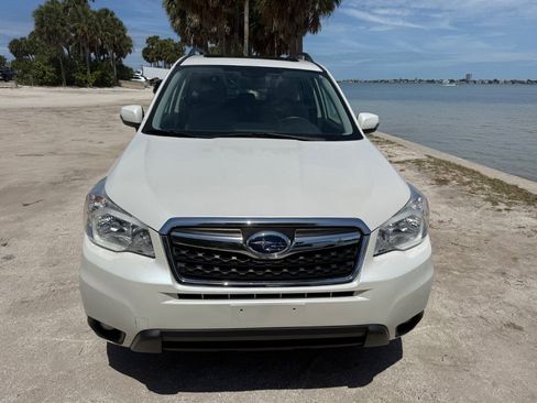 Used 2014 Subaru Forester 2.5i Touring AWD/4WD image 10