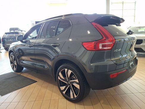 Certified 2026 Volvo XC40 B5 Ultra w/ Protection Package Premier image 3