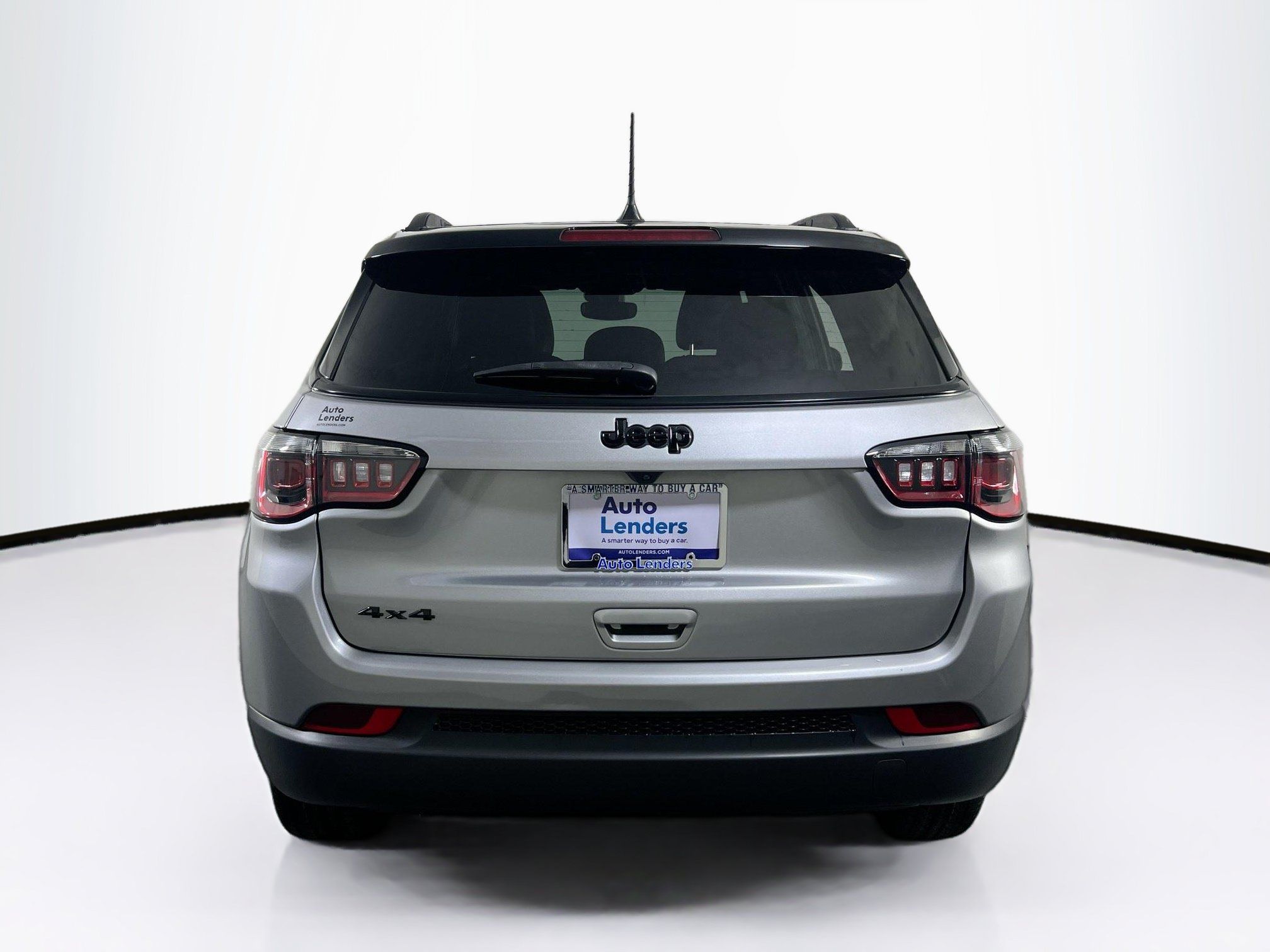 Used 2023 Jeep Compass Latitude w/ Convenience Group AWD/4WD image 6