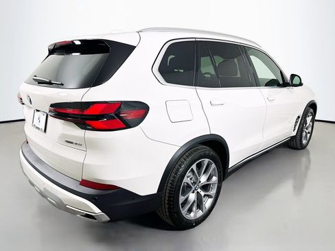 New 2026 BMW X5 xDrive40i image 5