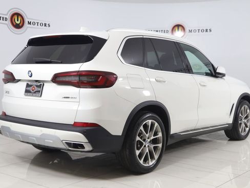 Used 2022 BMW X5 xDrive40i w/ Premium Package AWD/4WD image 3
