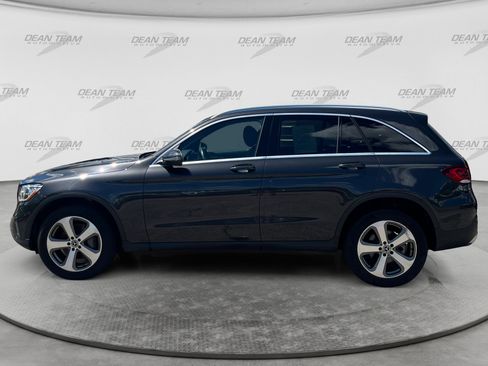 Used 2020 Mercedes-Benz GLC 300 4MATIC image 4