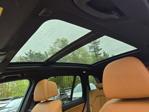 Used 2022 BMW X5 M50i w/ Executive Package AWD/4WD image 21