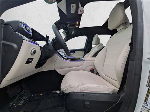 Certified 2026 Mercedes-Benz GLC 300 image 17