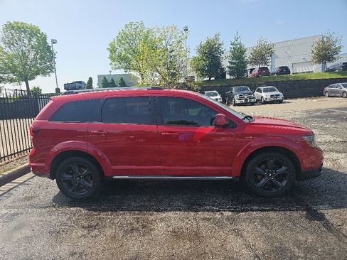 Used 2018 Dodge Journey Crossroad AWD/4WD image 4