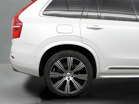 Certified 2021 Volvo XC90 T8 Inscription w/ Advanced Package image 35