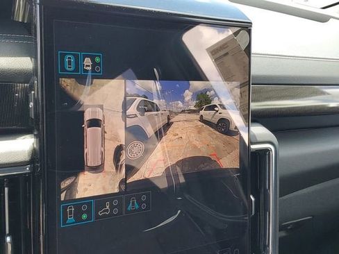 New 2026 GMC Yukon XL Elevation image 22