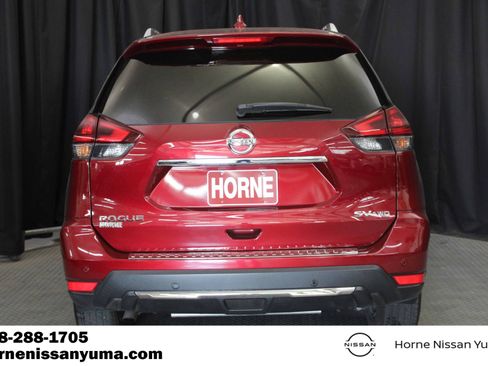 Used 2020 Nissan Rogue SV AWD/4WD image 14